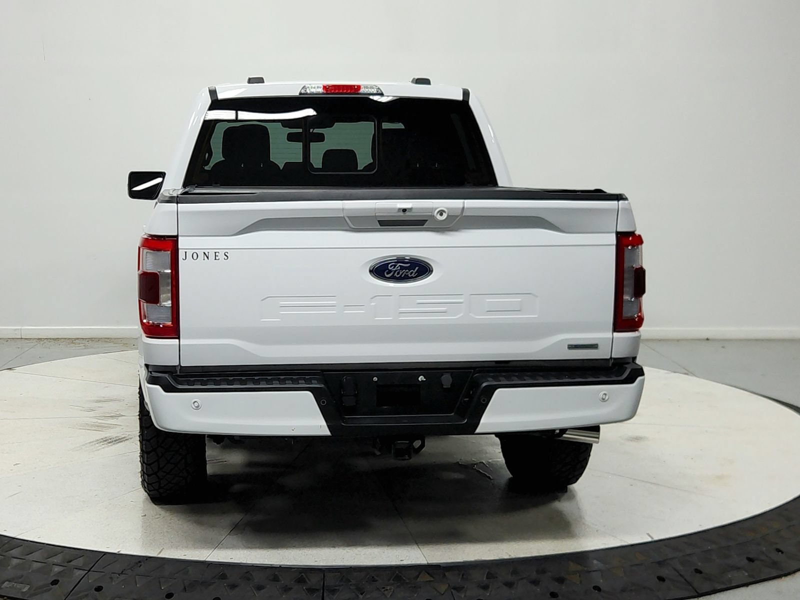 Used 2023 Ford F150 Lariat w/ Equipment Group 502A High AWD/4WD image 7