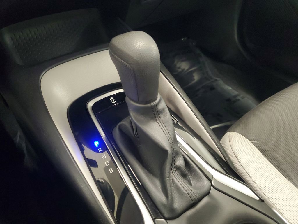 Used 2023 Toyota Corolla LE image 28