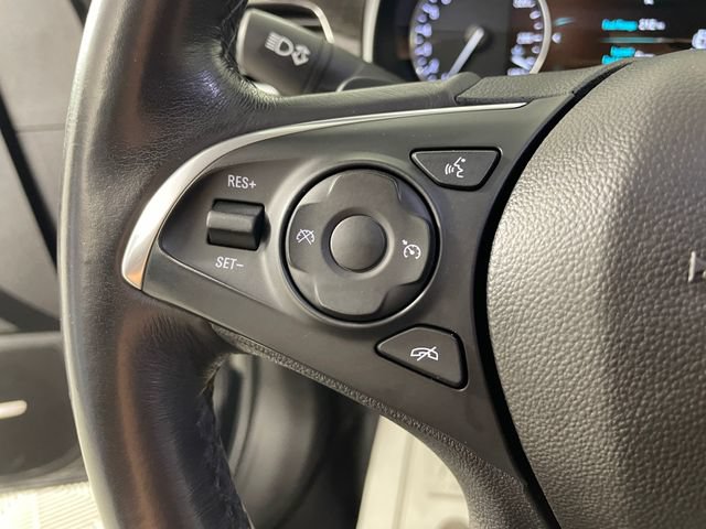 Certified 2018 Buick LaCrosse Essence w/ Sun and Shade Package FWD image 13