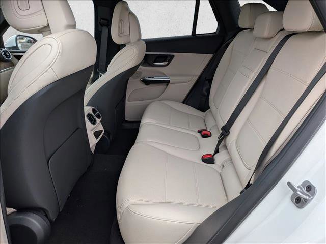 New 2026 Mercedes-Benz GLC 300 4MATIC image 16