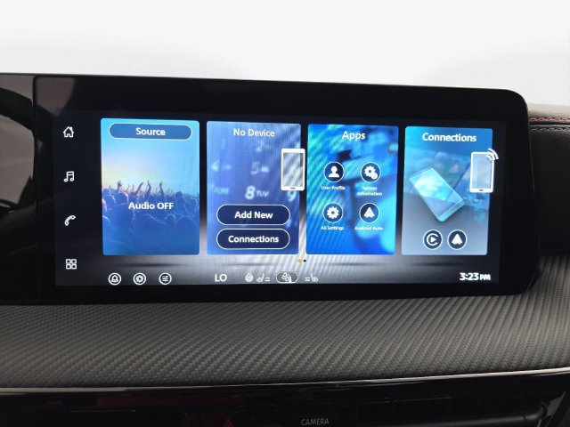 New 2027 Nissan Kicks SR w/ SR Premium Package FWD image 21