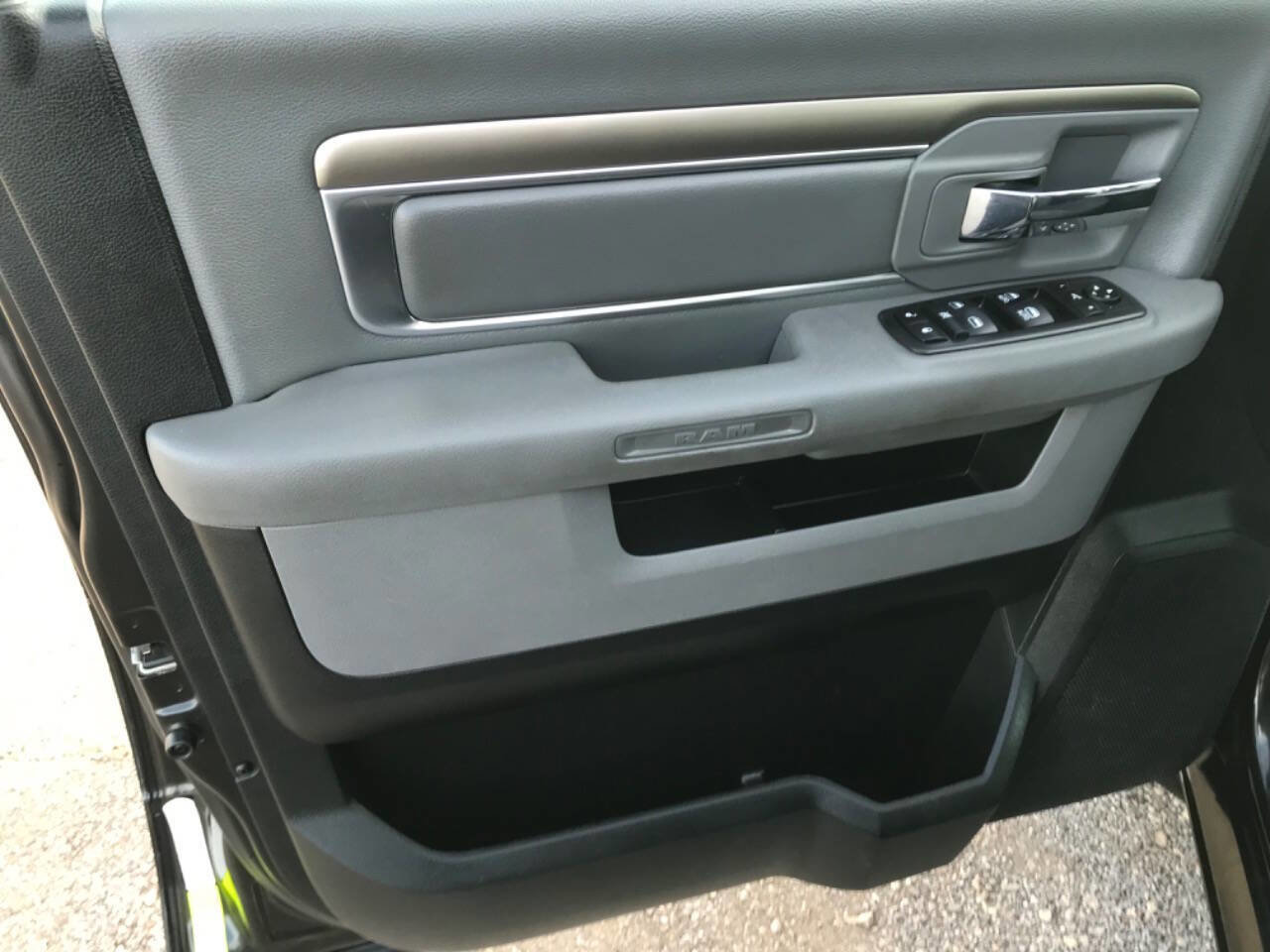 Used 2017 RAM 1500 Big Horn image 18