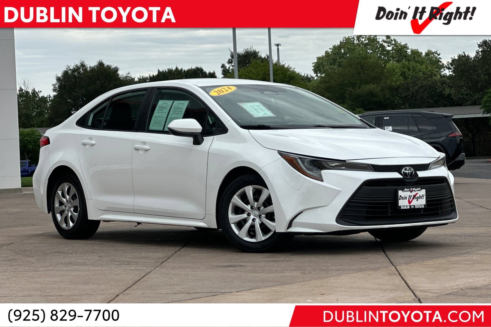 Certified 2024 Toyota Corolla LE FWD image 1