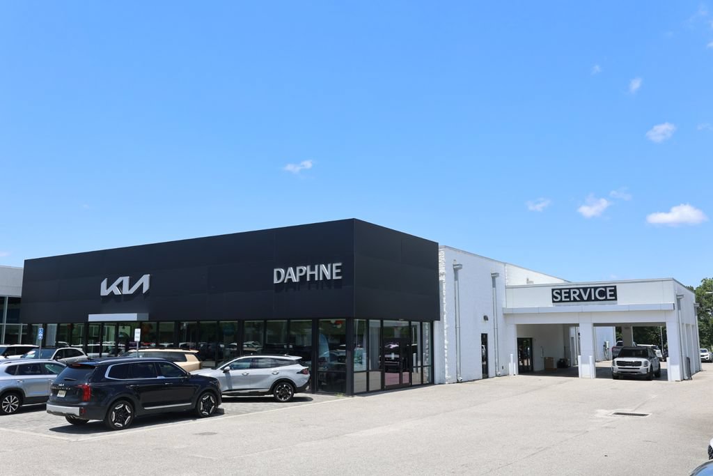 Used 2025 Kia Soul LX w/ LX Technology Package FWD image 15
