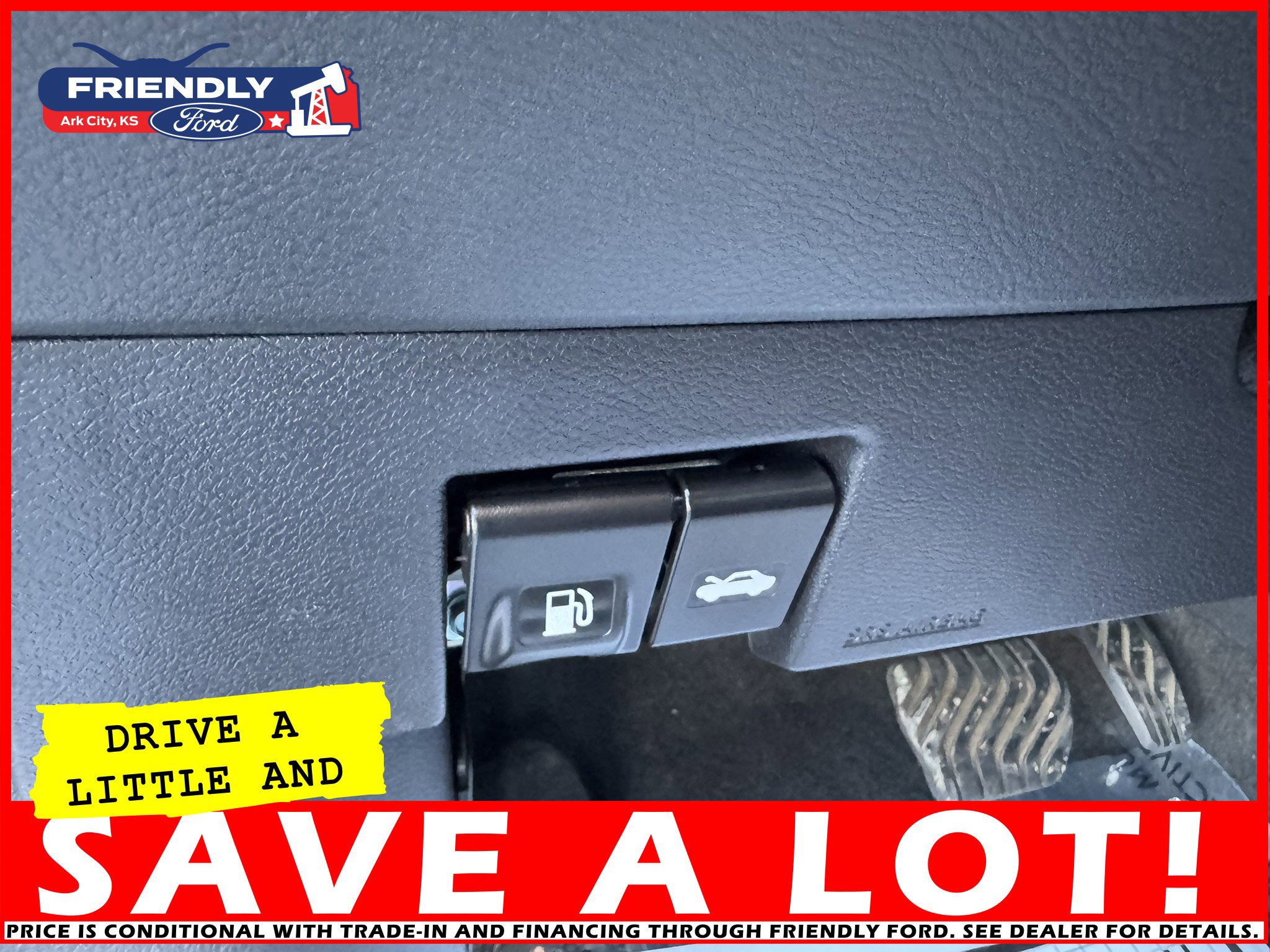 Used 2023 Nissan Kicks SV image 20