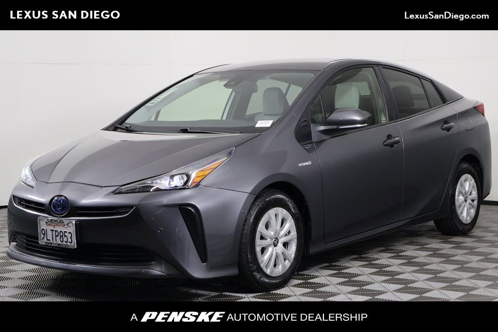 Used 2022 Toyota Prius LE