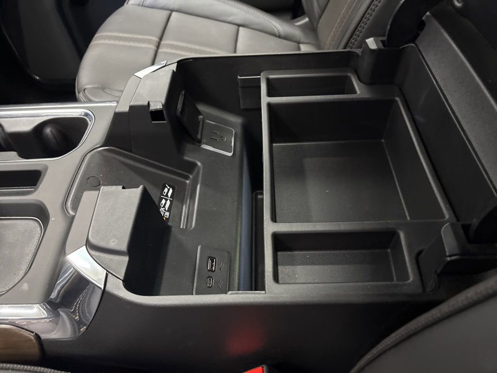 Used 2025 Chevrolet Silverado 1500 High Country w/ High Country Premium Package image 18