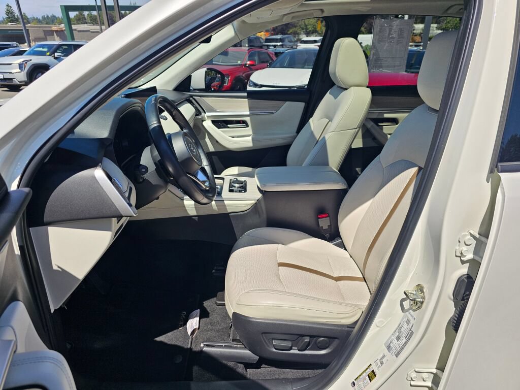 Certified 2024 MAZDA CX-90 Plug-In Hybrid w/ Premium Plus AWD/4WD image 22