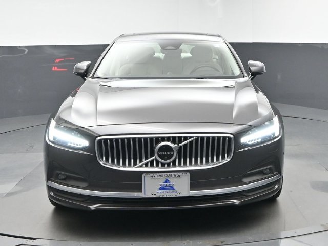 Used 2023 Volvo S90 B6 Ultimate w/ Lounge Package AWD/4WD image 2