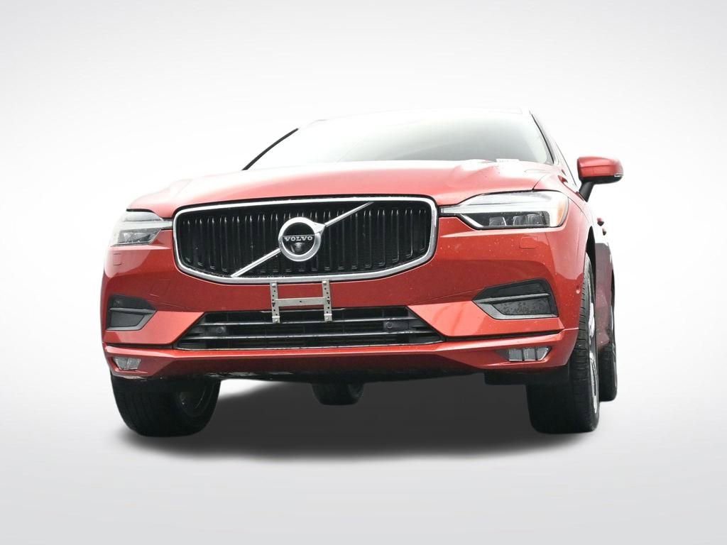 Used 2018 Volvo XC60 T6 Momentum w/ Advanced Package image 44