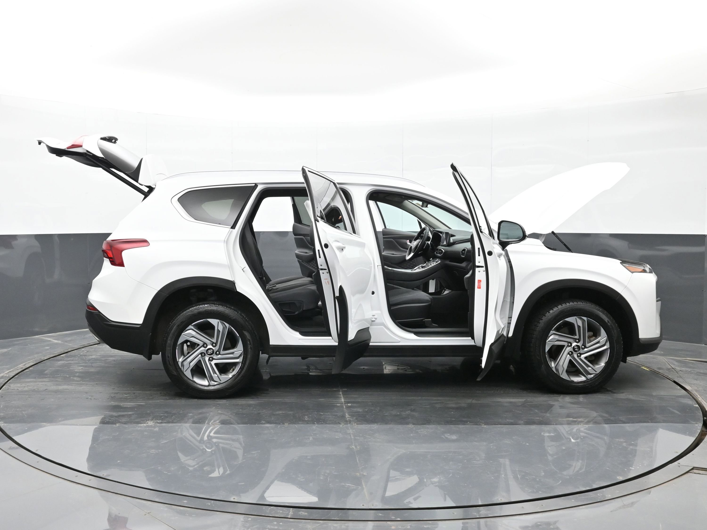 Certified 2023 Hyundai Santa Fe SEL w/ Cargo Package image 47