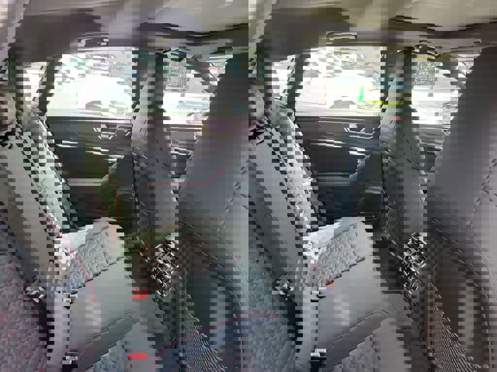 New 2026 Audi RS 7 Performance image 13