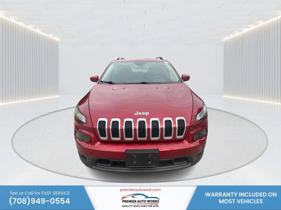 Used 2014 Jeep Cherokee Latitude AWD/4WD image 2