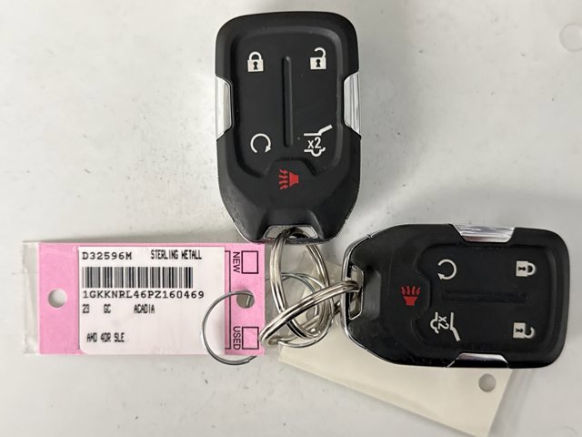 Used 2023 GMC Acadia SLE w/ Driver Convenience Package image 10