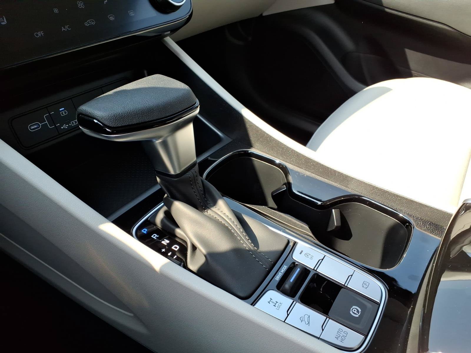 New 2026 Hyundai Tucson SEL AWD/4WD image 17