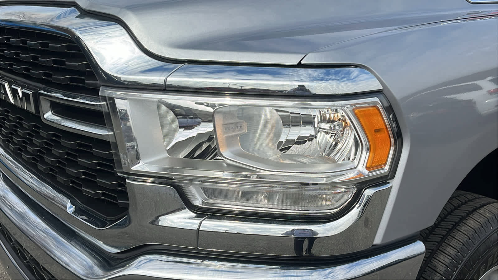 Certified 2024 RAM 2500 Big Horn w/ Bed Utility Group AWD/4WD image 8