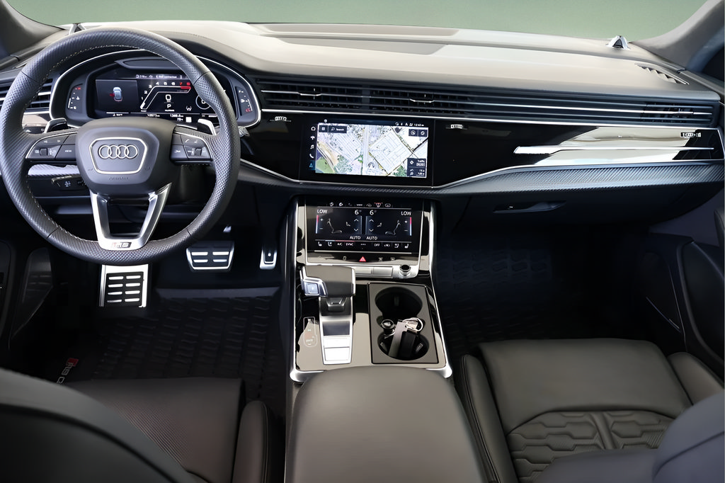 Used 2024 Audi RS Q8 AWD/4WD image 2