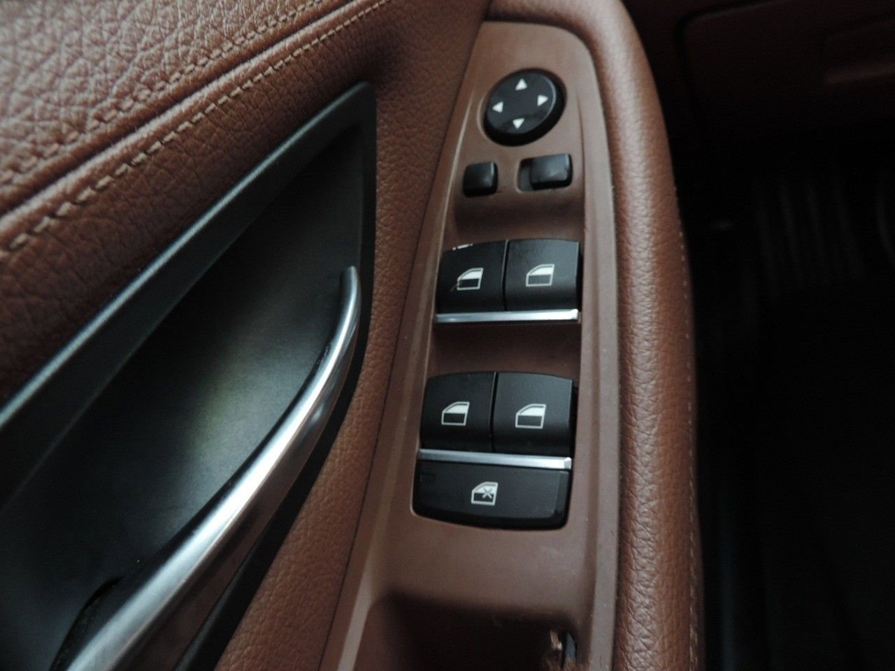 Used 2016 BMW 528i Sedan image 24