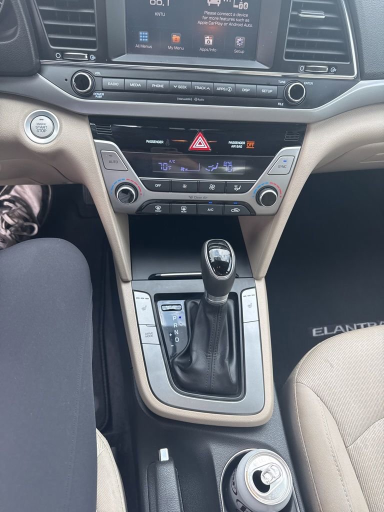 Used 2017 Hyundai Elantra SE w/ SE A/T Tech Package 03 image 9
