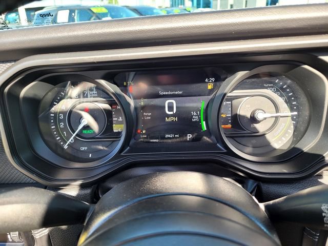 Used 2024 Jeep Wrangler Unlimited Rubicon 4xe AWD/4WD image 22