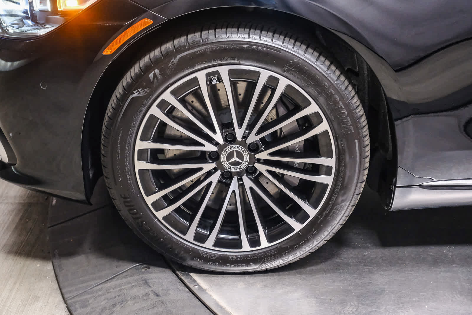Used 2024 Mercedes-Benz S 580e 4MATIC Sedan image 10