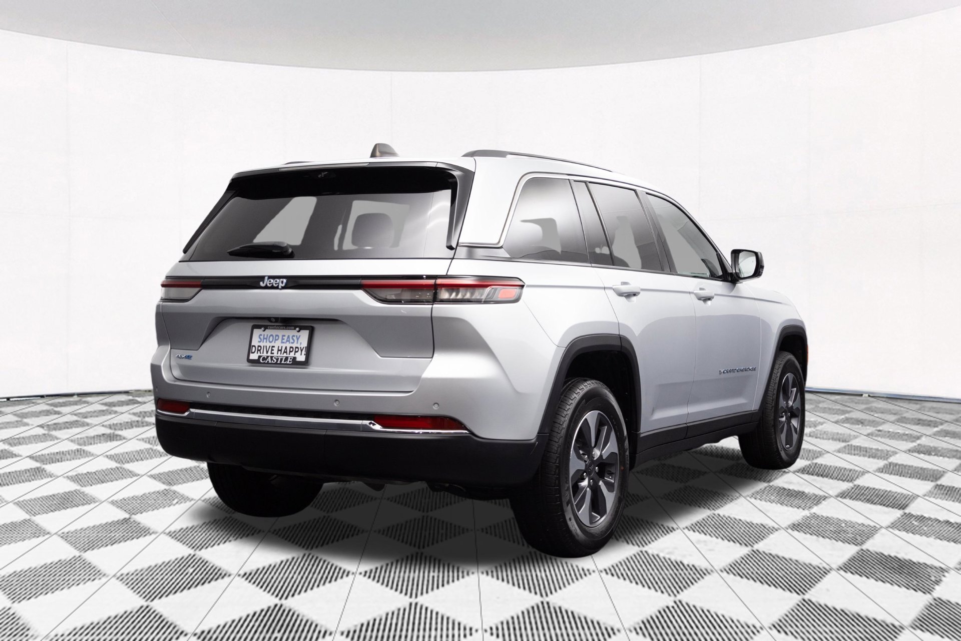 Used 2022 Jeep Grand Cherokee Limited 4xe w/ Luxury Tech Group II AWD/4WD image 13