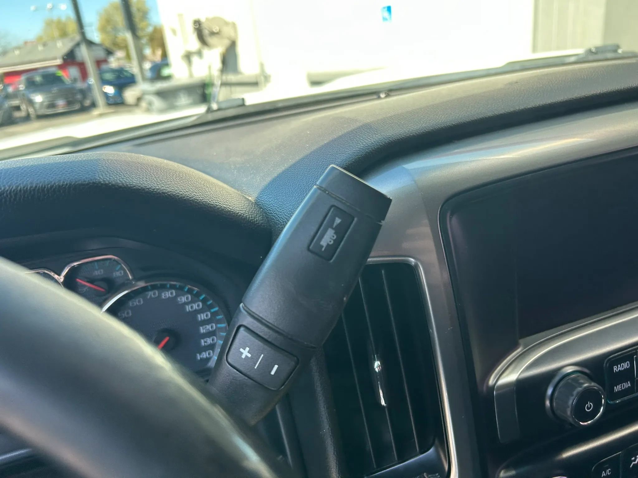 Used 2018 Chevrolet Silverado 1500 LT w/ All Star Edition AWD/4WD image 19