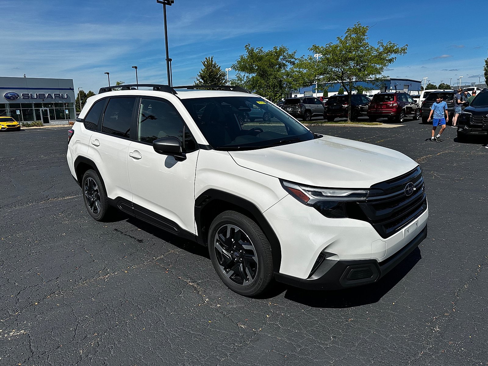 Used 2025 Subaru Forester Limited AWD/4WD image 1