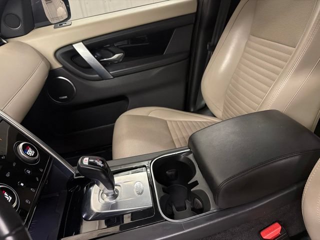 Used 2021 Land Rover Discovery Sport SE AWD/4WD image 34