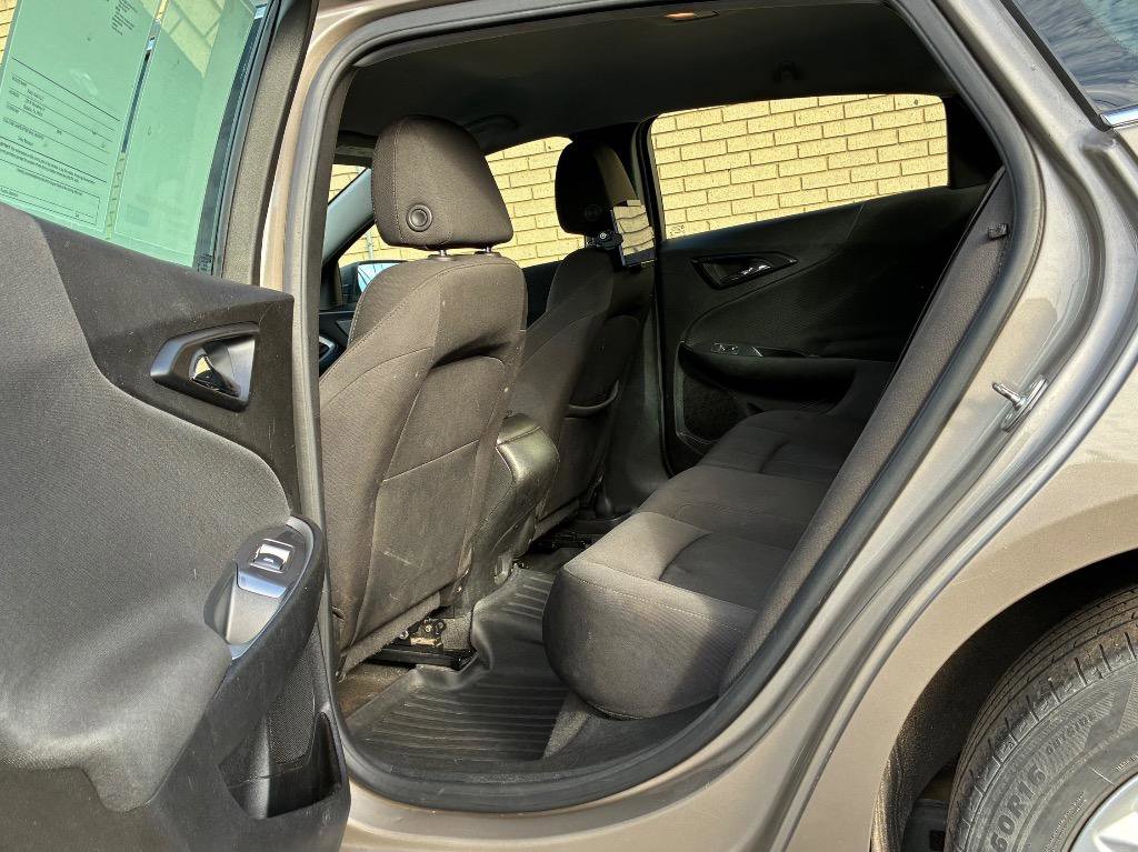 Used 2024 Chevrolet Malibu LS image 15