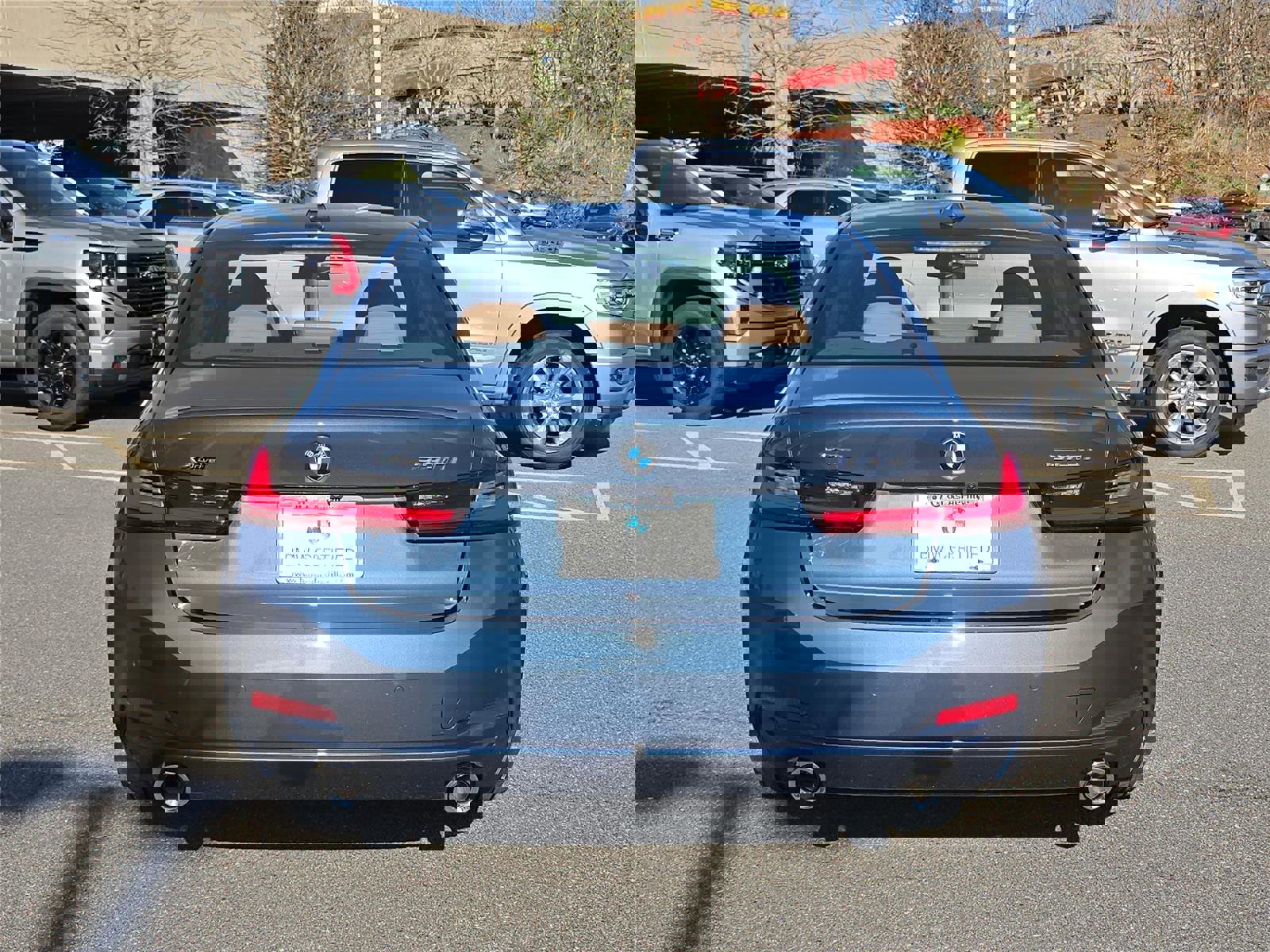 Certified 2025 BMW 330i xDrive Sedan w/ Premium Package image 4