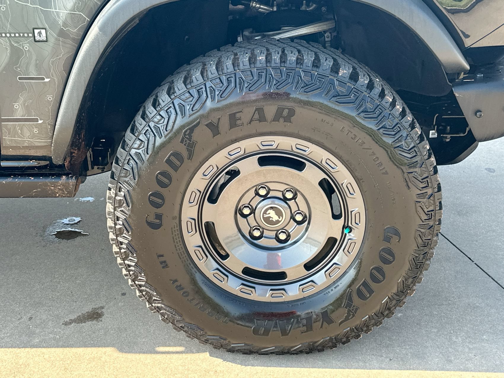 Used 2024 Ford Bronco Everglades AWD/4WD image 10