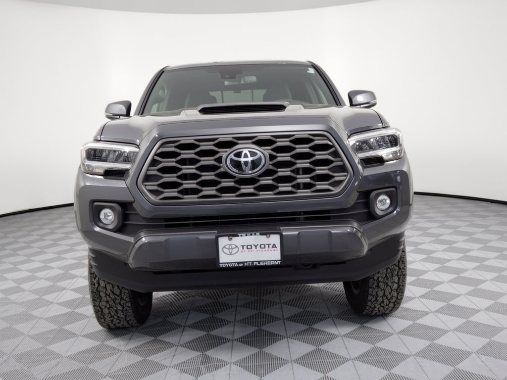 Used 2021 Toyota Tacoma TRD Sport w/ Technology Package AWD/4WD image 6