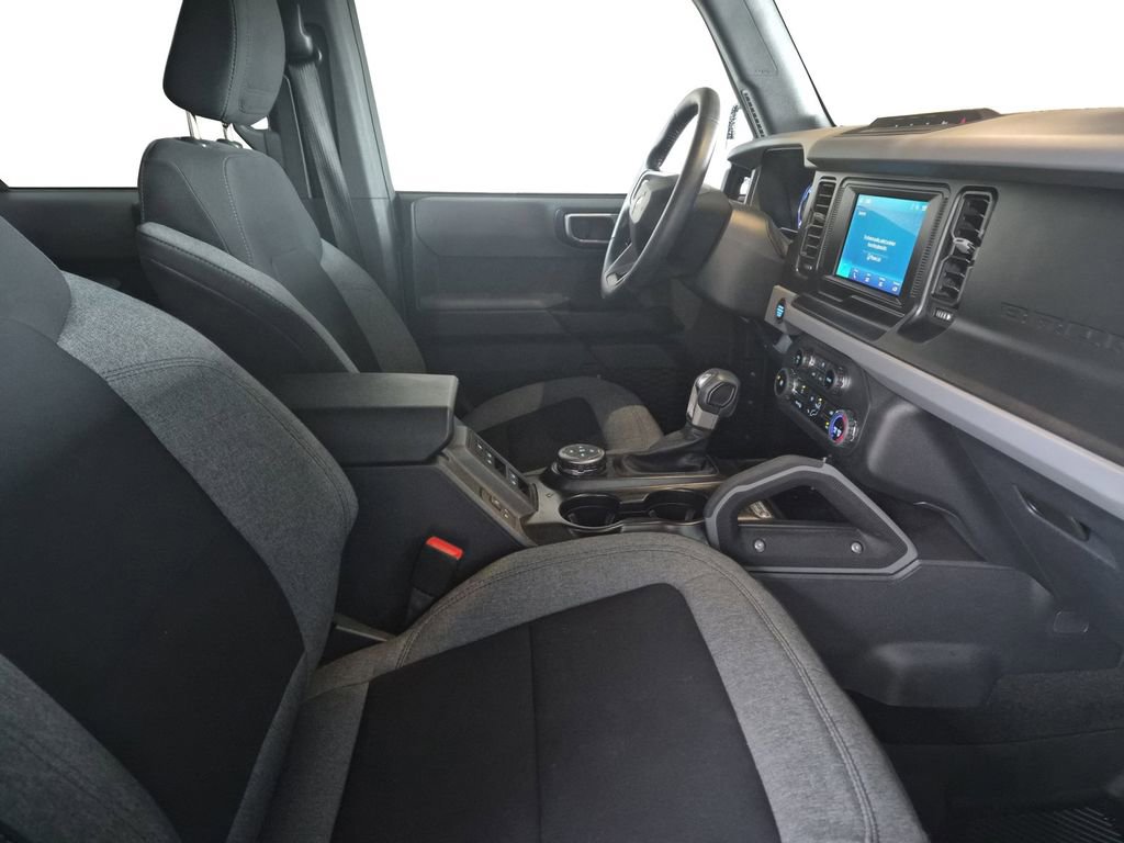 Used 2023 Ford Bronco Big Bend w/ Sasquatch Package image 15