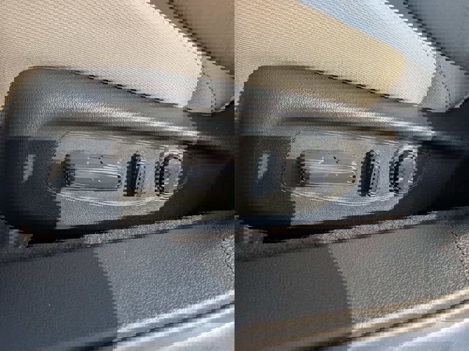 Certified 2025 Honda Accord SE image 19