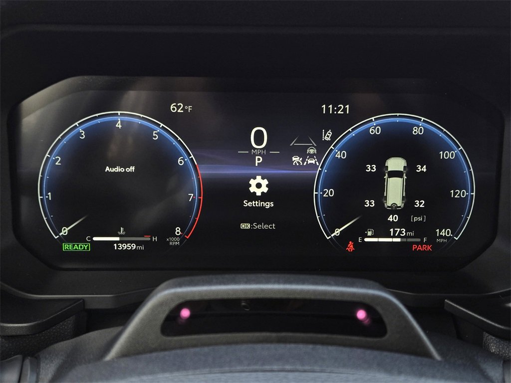 Used 2025 Toyota Land Cruiser image 6