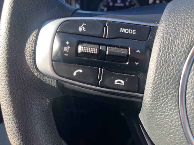 Used 2022 Kia K5 LXS image 26