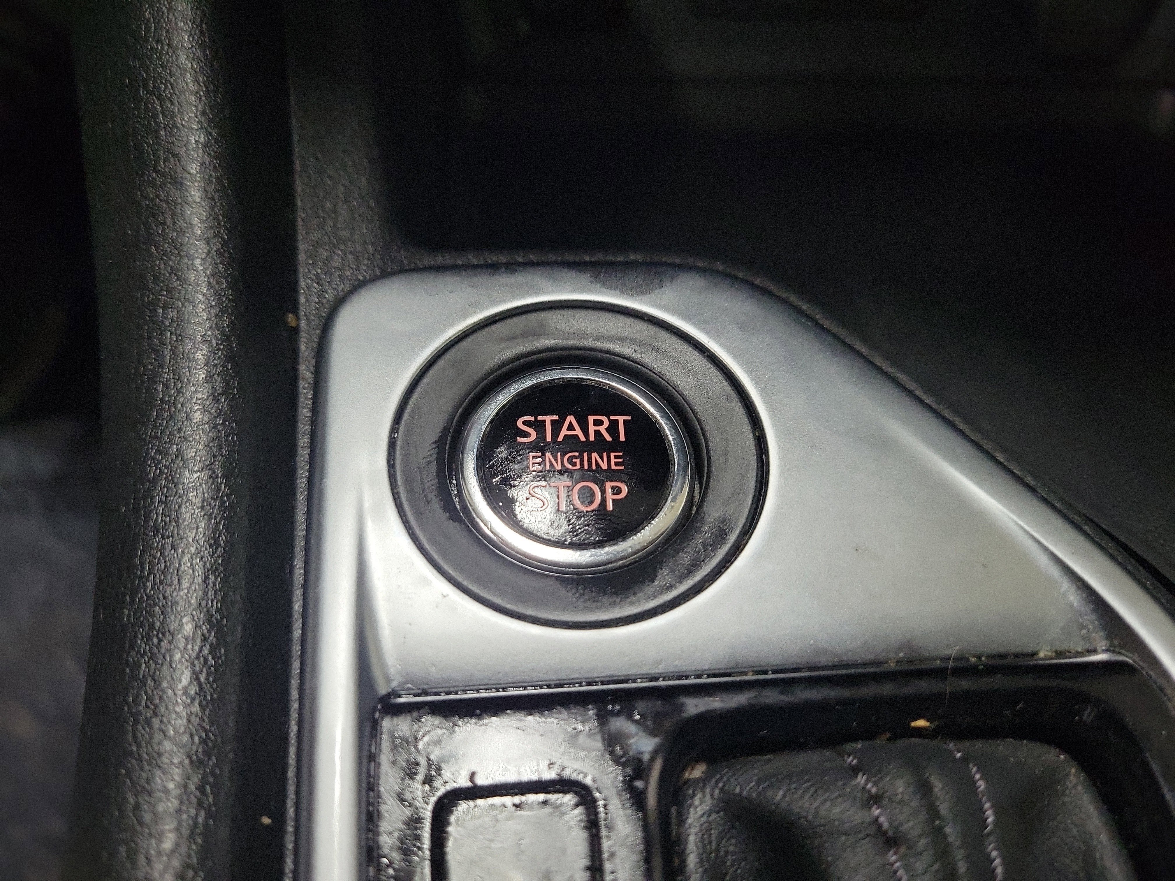 Used 2024 Nissan Sentra SV image 31