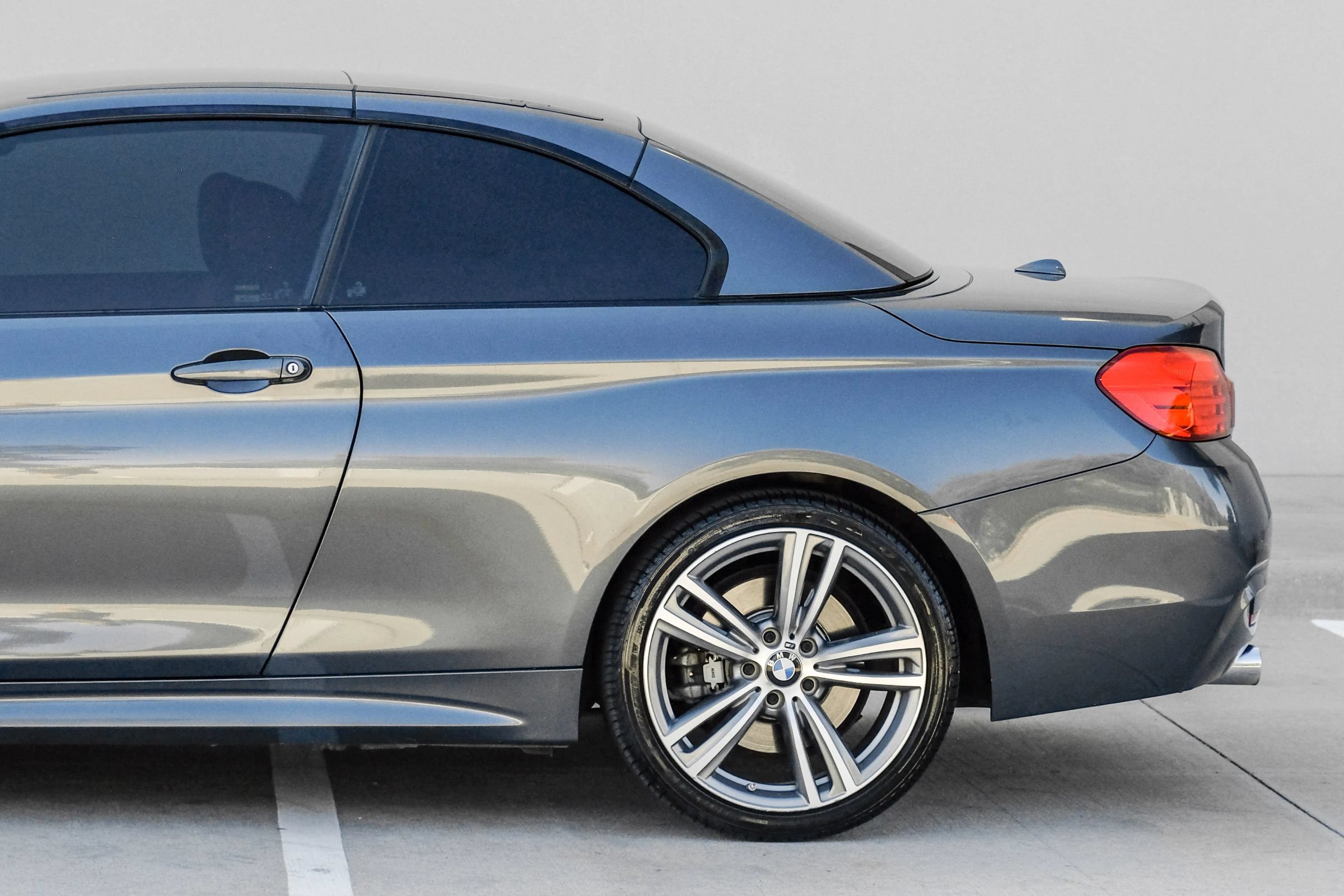 Used 2015 BMW 435i Convertible RWD image 17