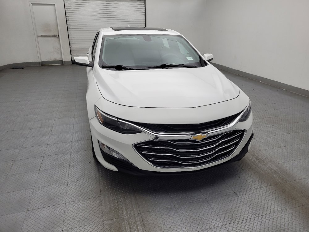 Used 2021 Chevrolet Malibu LT FWD image 14