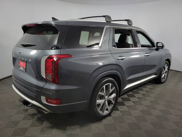 Used 2022 Hyundai Palisade Limited w/ Winter Package FWD image 9