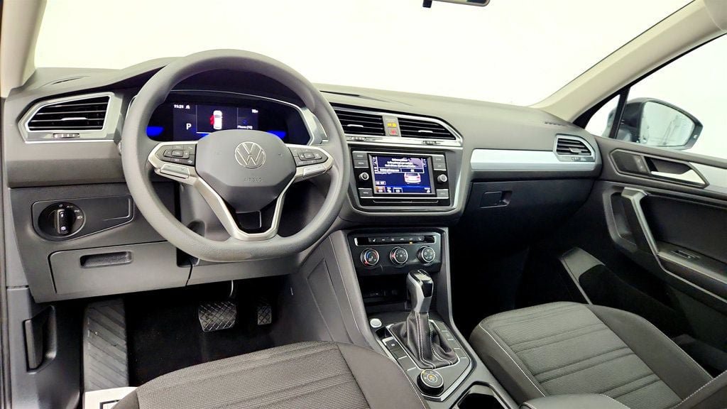 Used 2022 Volkswagen Tiguan S AWD/4WD image 12