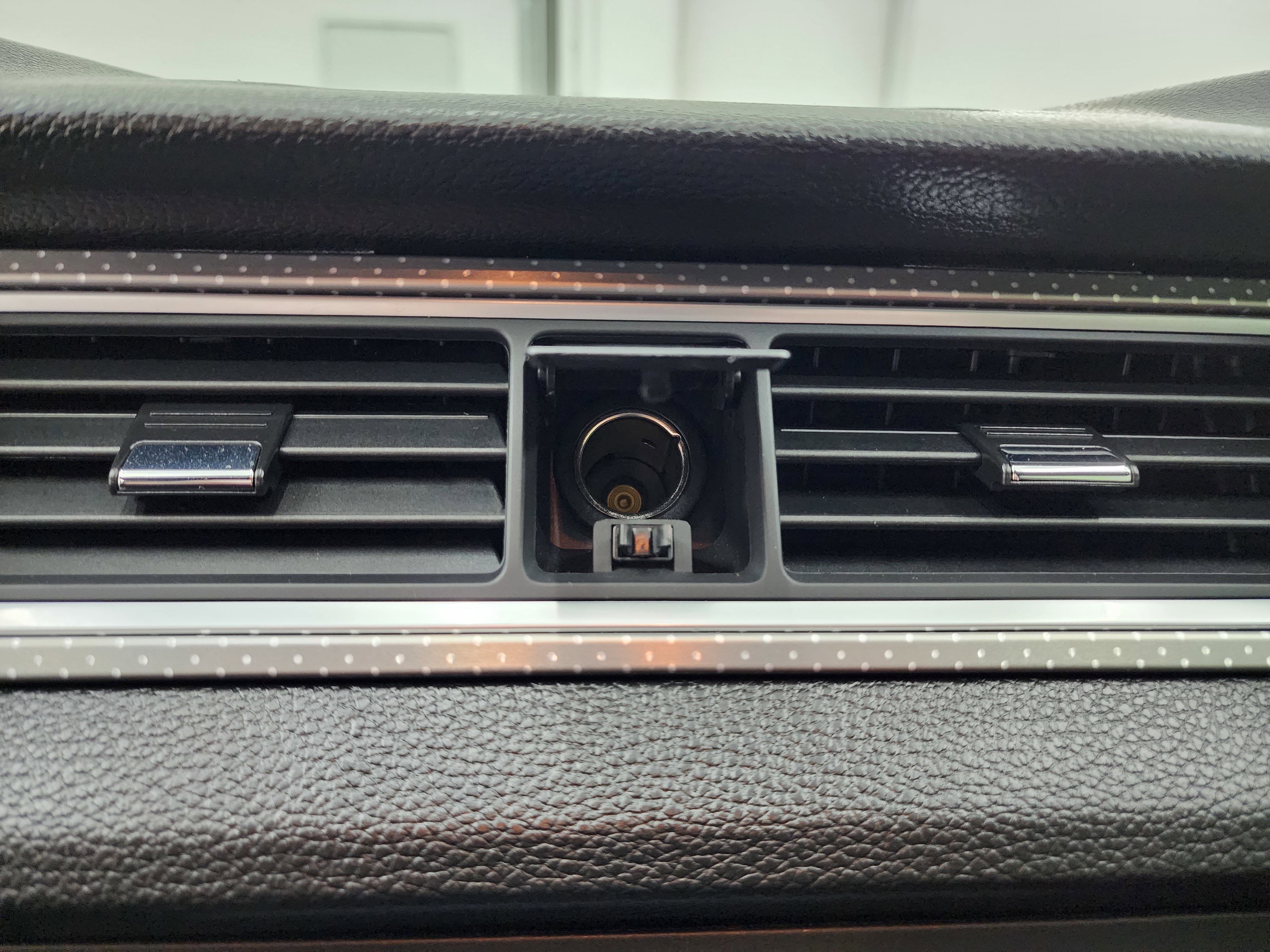 Used 2012 Ford Mustang Shelby GT500 w/ SVT Performance Pkg image 45