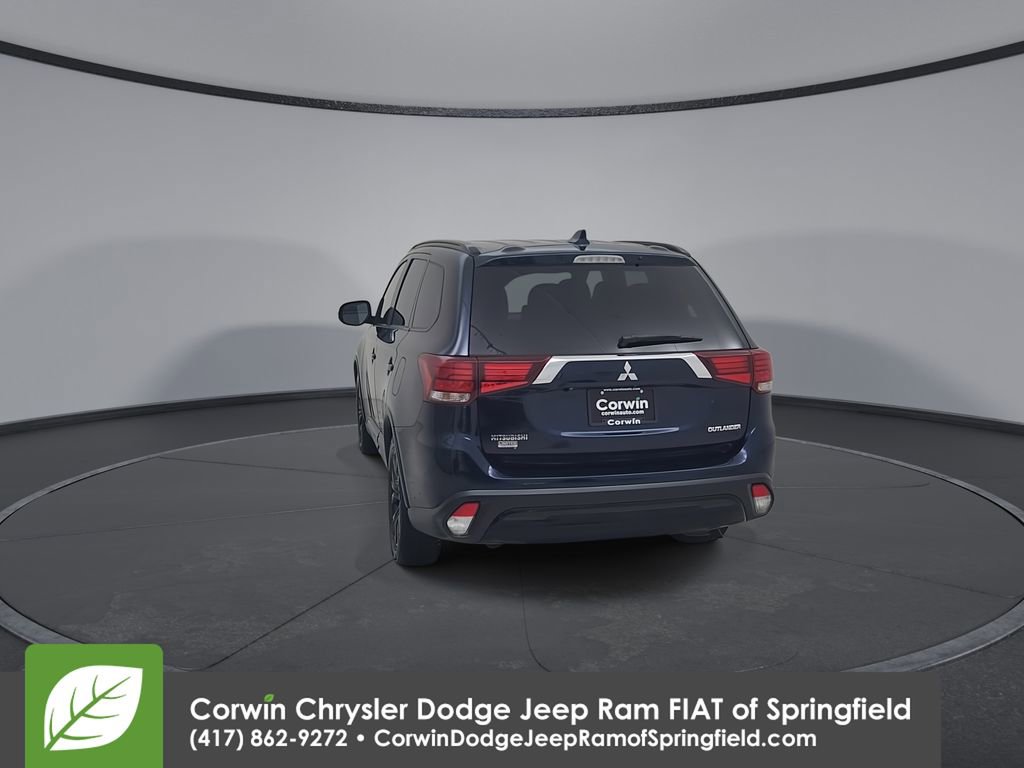 Used 2019 Mitsubishi Outlander LE FWD image 12