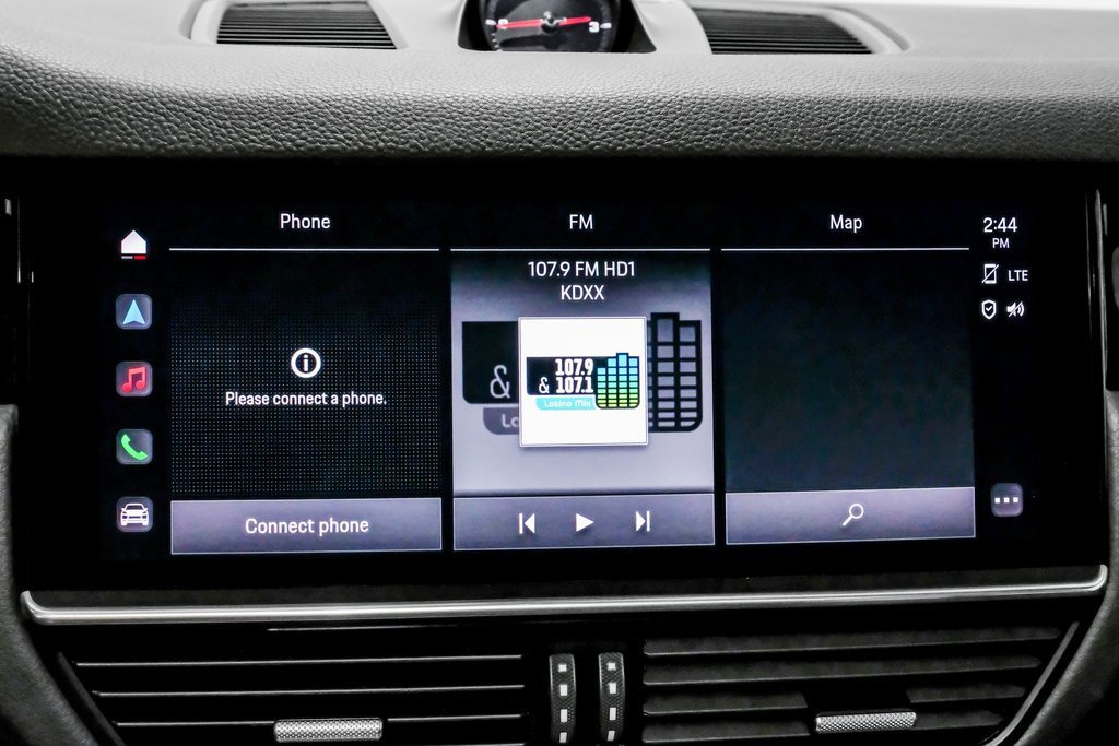 Used 2023 Porsche Cayenne image 32