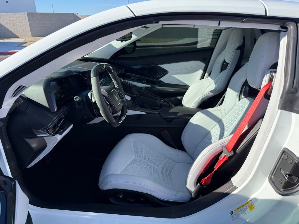 Used 2024 Chevrolet Corvette Z06 w/ Stealth Interior Trim Package image 15