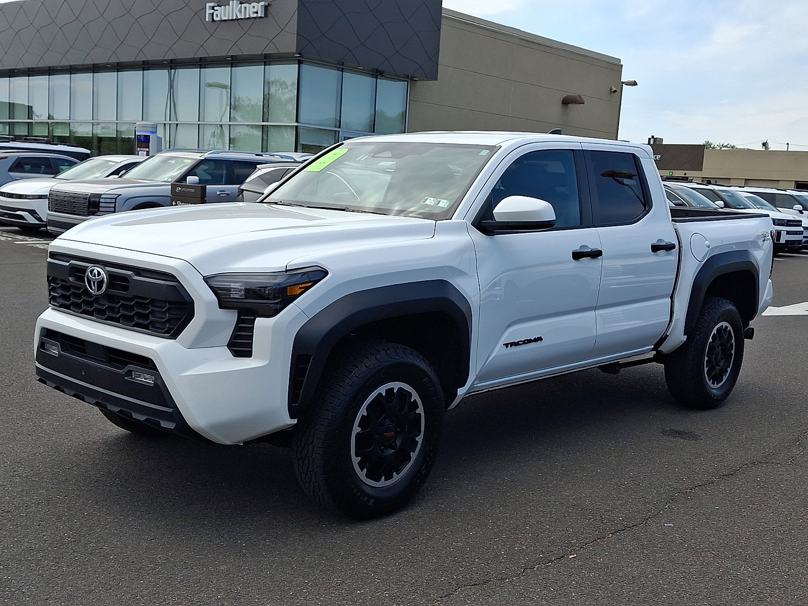 Used 2024 Toyota Tacoma TRD Off-Road AWD/4WD image 3