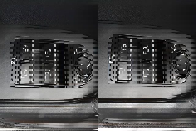 Used 2025 MAZDA CX-50 AWD 2.5 S w/ Preferred Package image 23