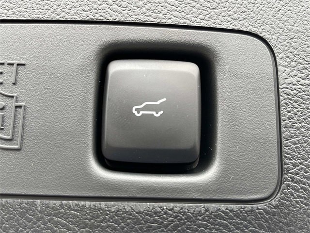 New 2025 Lincoln Corsair Grand Touring image 13