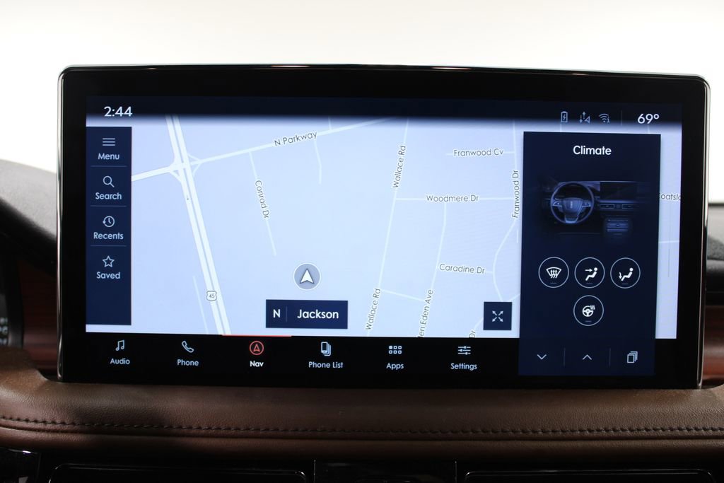 Used 2022 Lincoln Nautilus Reserve w/ Equipment Group 201A image 36